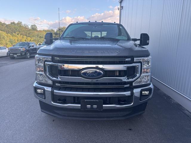 Photo of 2022 Carbonized Gray Metallic Ford F-350