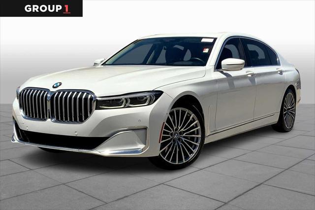 2022 BMW 750