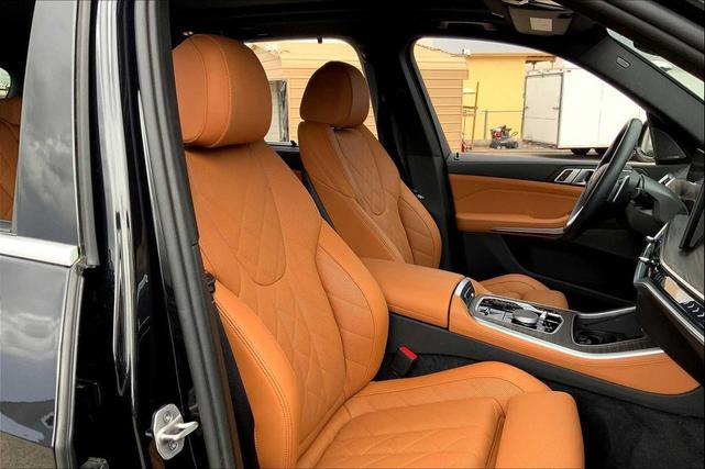 Photo of 2024 Black Sapphire Metallic BMW X5 PHEV
