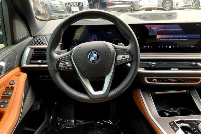 Photo of 2024 Black Sapphire Metallic BMW X5 PHEV