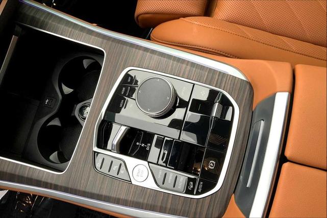 Photo of 2024 Black Sapphire Metallic BMW X5 PHEV
