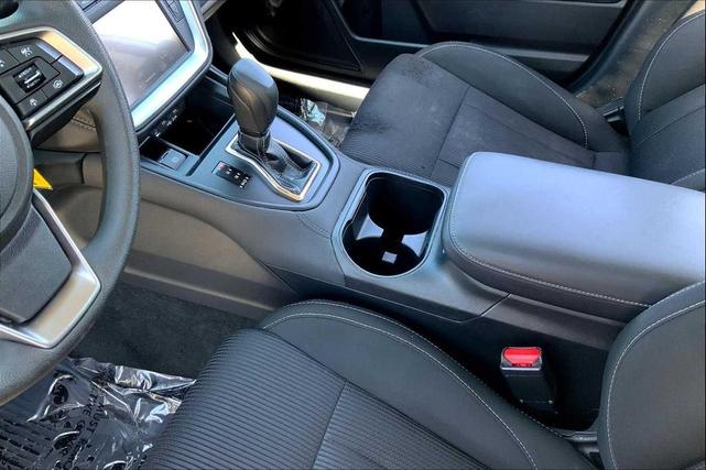 Photo of 2022 Crystal White Pearl Subaru Legacy