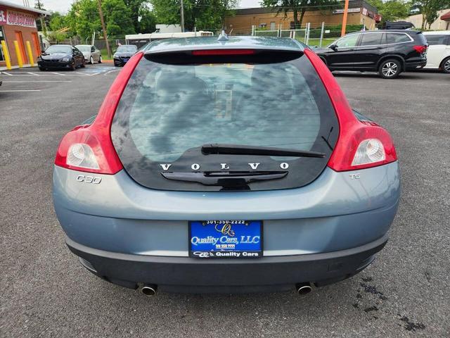 Photo of 2009 Blue Volvo C30