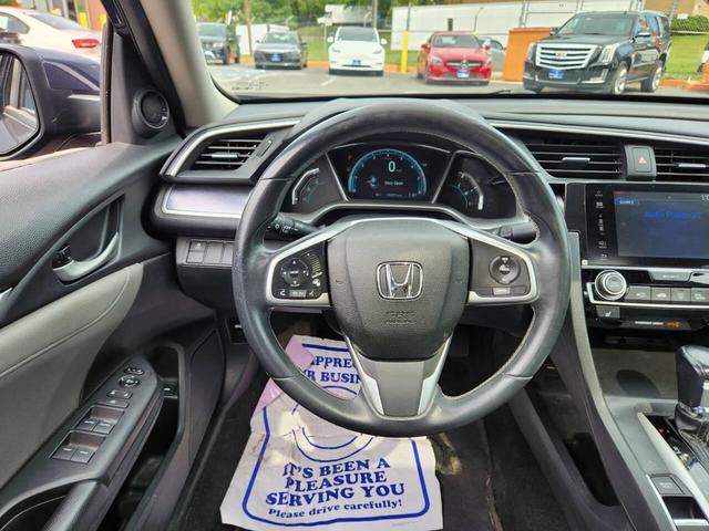 Photo of 2016 Blue Honda Civic