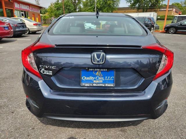 Photo of 2016 Blue Honda Civic
