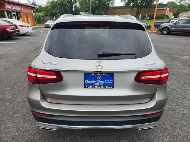 Photo of 2019 Gray Mercedes-Benz GLC 300