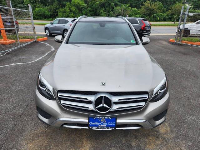 Photo of 2019 Gray Mercedes-Benz GLC 300