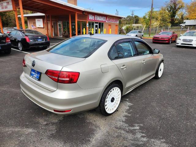 Photo of 2015 Beige Volkswagen Jetta