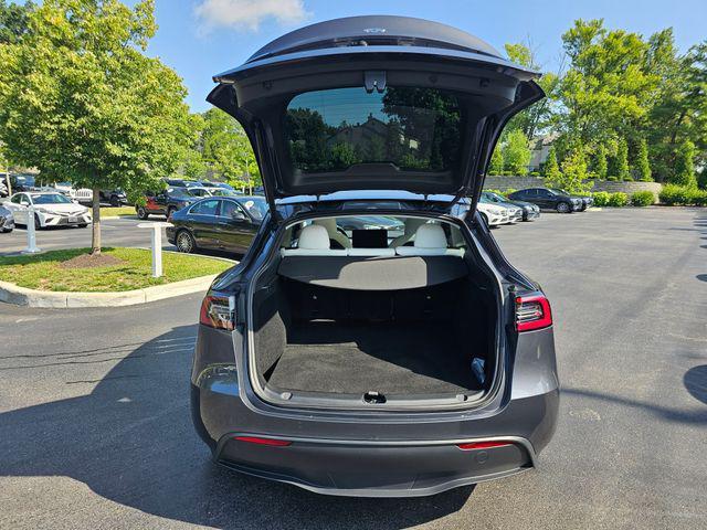 Photo of 2023 Midnight Silver Metallic Tesla Model Y