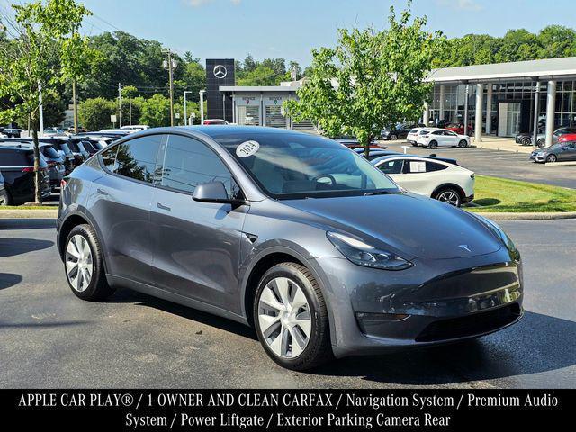 Photo of 2023 Midnight Silver Metallic Tesla Model Y