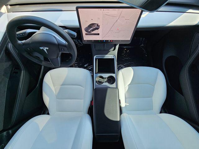 Photo of 2023 Midnight Silver Metallic Tesla Model Y