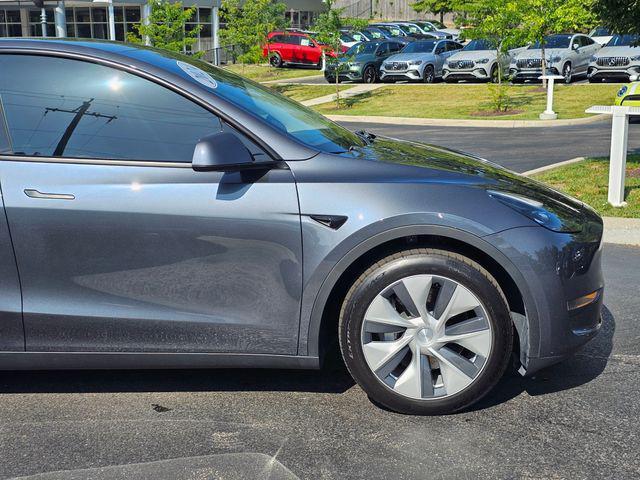 Photo of 2023 Midnight Silver Metallic Tesla Model Y