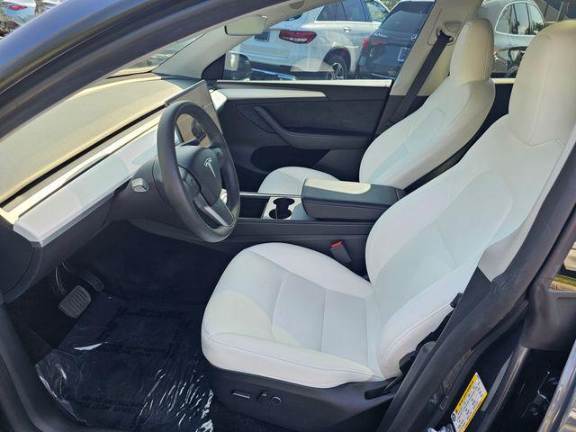 Photo of 2023 Midnight Silver Metallic Tesla Model Y