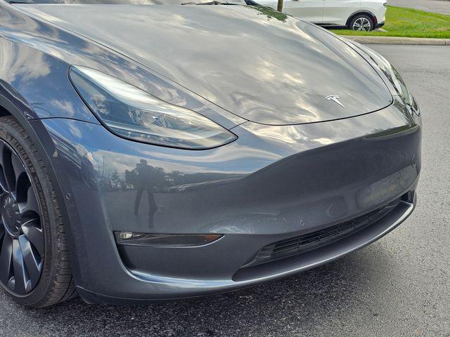 Photo of 2022 Midnight Silver Metallic Tesla Model Y