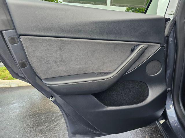 Photo of 2023 Midnight Silver Metallic Tesla Model Y