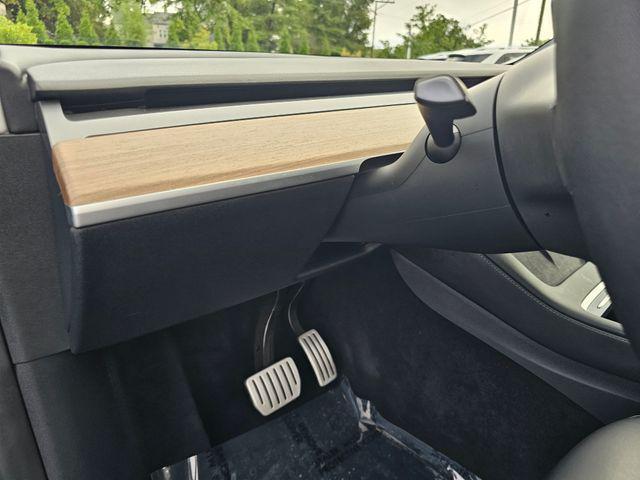 Photo of 2023 Midnight Silver Metallic Tesla Model Y