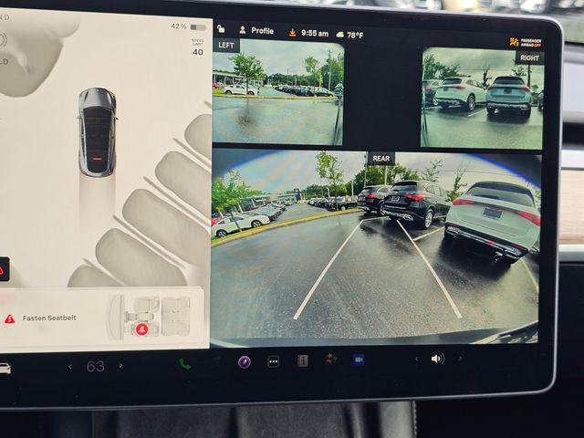 Photo of 2023 Midnight Silver Metallic Tesla Model Y