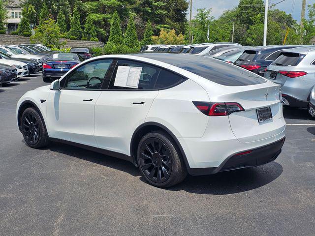 Photo of 2023 Pearl White Multi-Coat Tesla Model Y