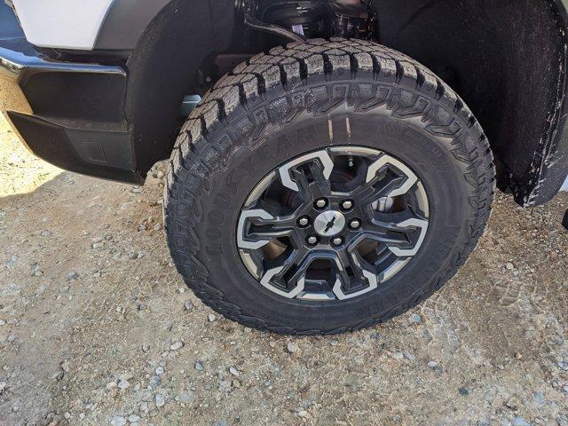 Photo of 2025 Summit White Chevrolet Silverado 1500