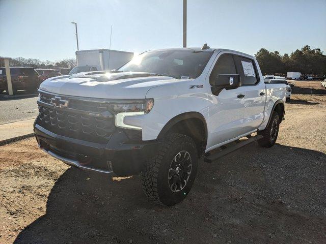 Photo of 2025 Summit White Chevrolet Silverado 1500