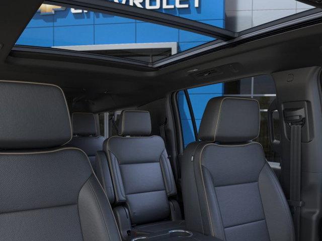 Photo of 2026 Polar White Chevrolet Suburban