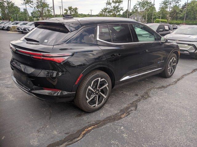 Photo of 2025 Black Chevrolet Equinox EV