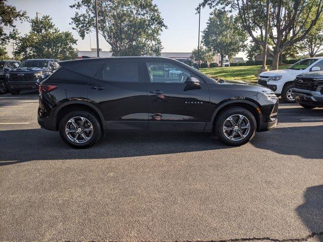 Photo of 2023 Black Chevrolet Blazer