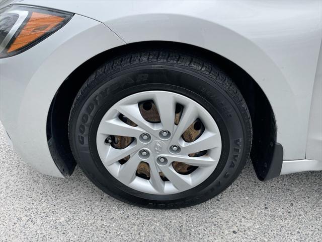 Photo of 2018 Symphony Silver Hyundai ELANTRA