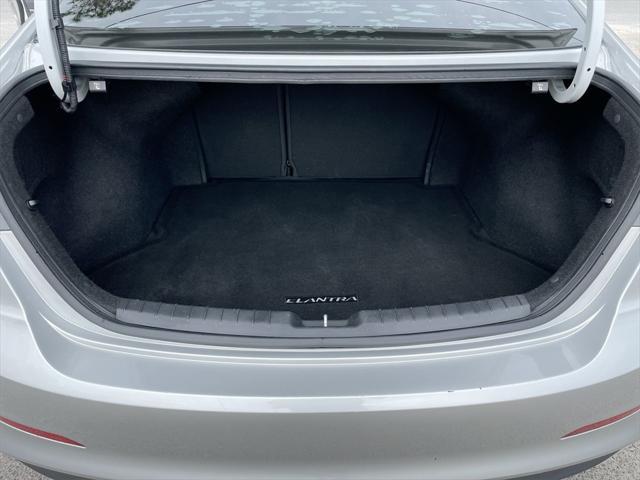 Photo of 2018 Symphony Silver Hyundai ELANTRA