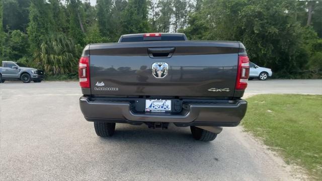 Photo of 2020 Granite Crystal Metallic Clearcoat RAM 2500