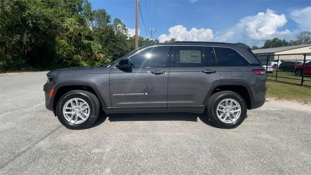 Photo of 2025 Baltic Gray Metallic Clearcoat Jeep Grand Cherokee
