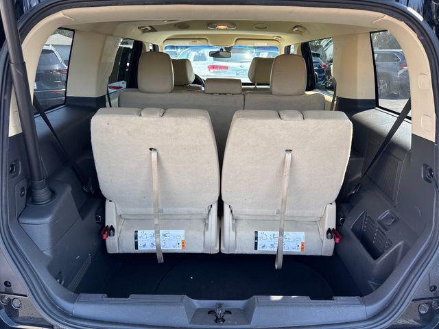 Photo of 2016 Shadow Black Ford Flex