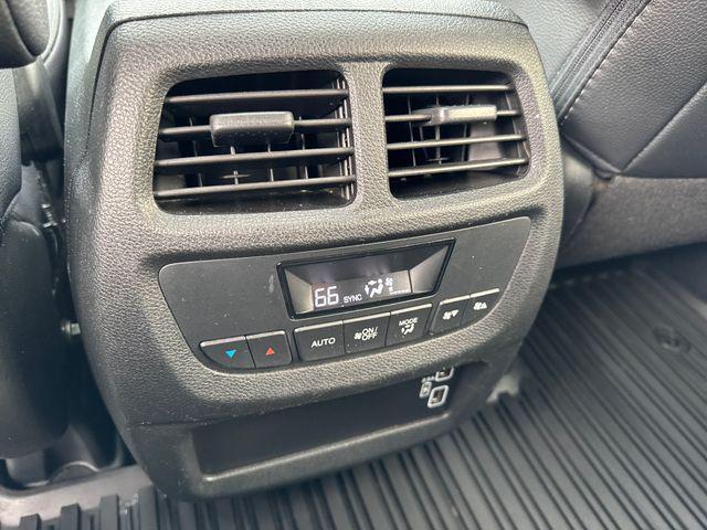 Photo of 2021 Platinum White Pearl Honda Pilot