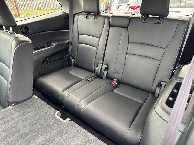 Photo of 2021 Platinum White Pearl Honda Pilot