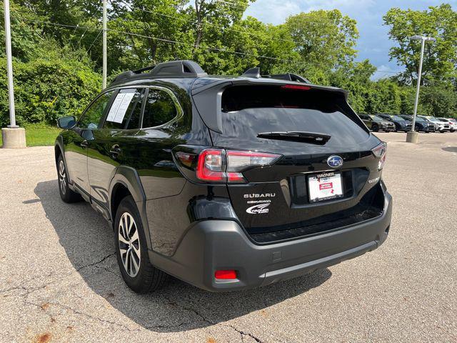 Photo of 2025 Crystal Black Silica Subaru Outback