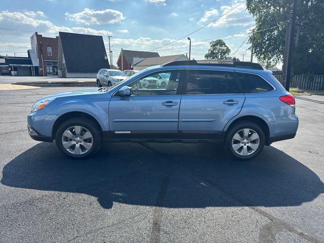 Photo of 2012 Sky Blue Metallic Subaru Outback