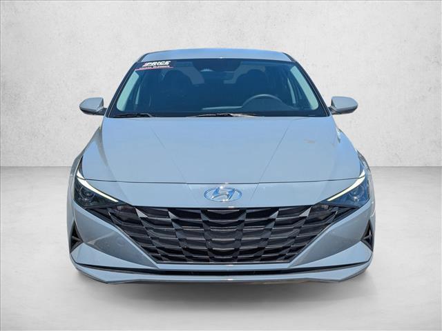 Photo of 2022 Electric Shadow Hyundai ELANTRA