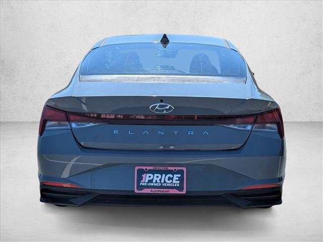 Photo of 2022 Electric Shadow Hyundai ELANTRA