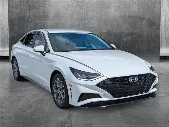 Photo of 2023 Serenity White Hyundai SONATA