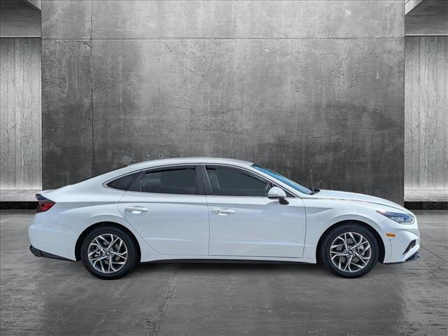 Photo of 2023 Serenity White Hyundai SONATA