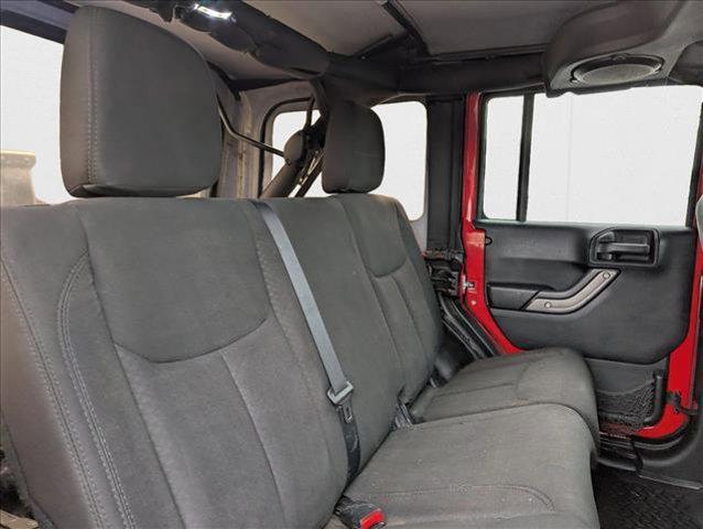 Photo of 2014 Flame Red Clearcoat Jeep Wrangler Unlimited