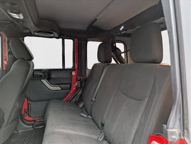 Photo of 2014 Flame Red Clearcoat Jeep Wrangler Unlimited