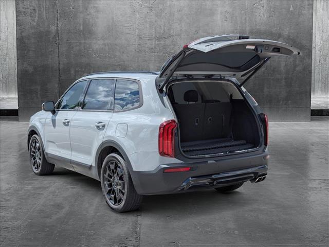 Photo of 2021 Wolf Gray Kia Telluride