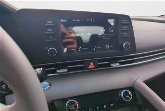 Photo of 2025 Serenity White Hyundai ELANTRA