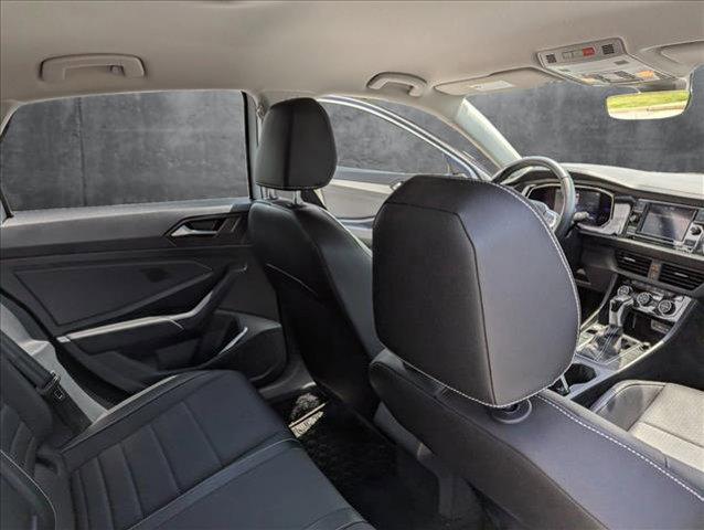 Photo of 2023 Opal White Pearl Volkswagen Jetta