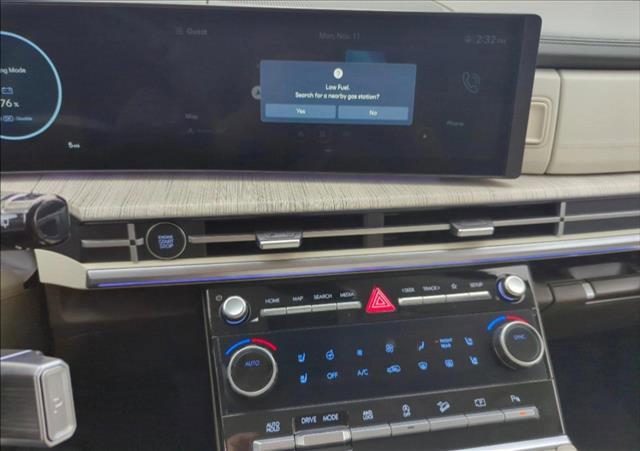 Photo of 2025 Serenity White Hyundai SANTA FE
