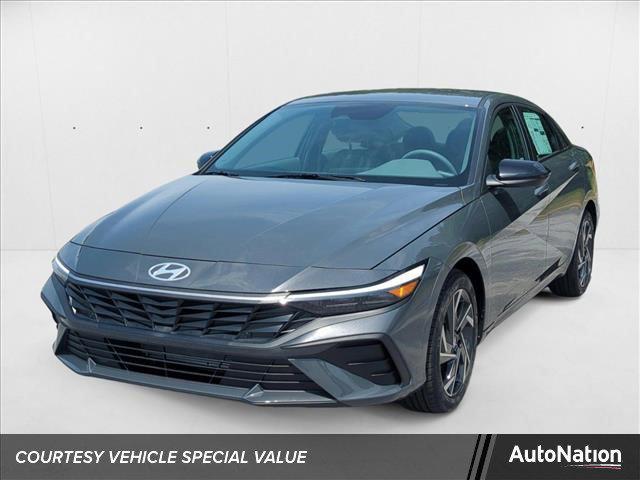 Photo of 2025 Ecotronic Gray Hyundai ELANTRA