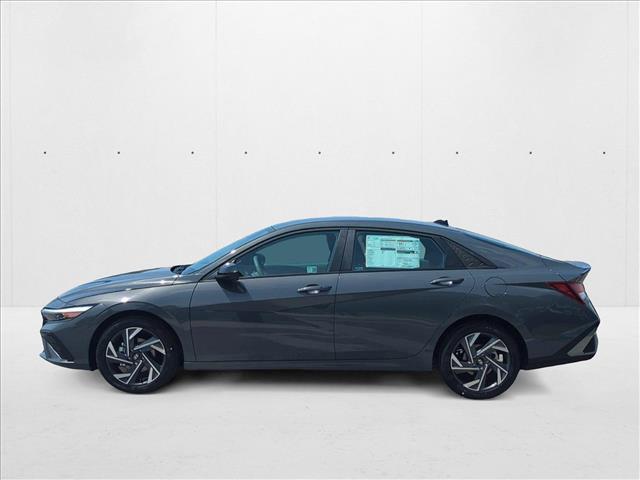 Photo of 2025 Ecotronic Gray Hyundai ELANTRA