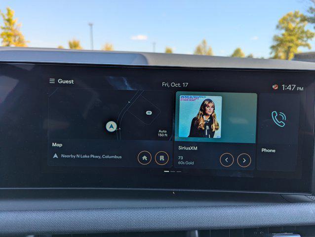 Photo of 2025 Serenity White Pearl Hyundai TUCSON