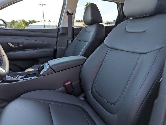 Photo of 2025 Serenity White Pearl Hyundai TUCSON